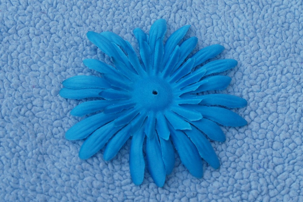Guest Post: DIY Hair Accessories from Endlessly Inspired pic6 1024x682 Guest Post: DIY Hair Accessories from Endlessly Inspired