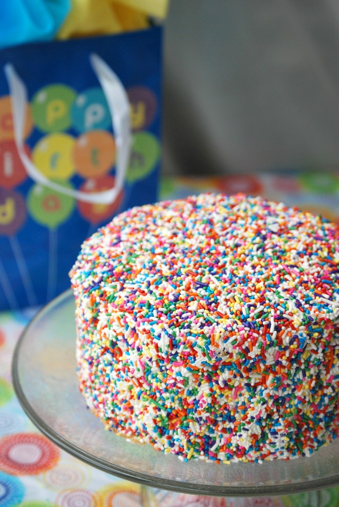 Sprinkle Cake! Learn some tips and tricks for making a beautiful, festive cake -- in 10 minutes!