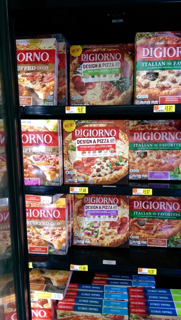 Get your kids in on the dinner action and let them make these funny faced grilled pizzas! #DesignAPizza #DiGiorno #shop 