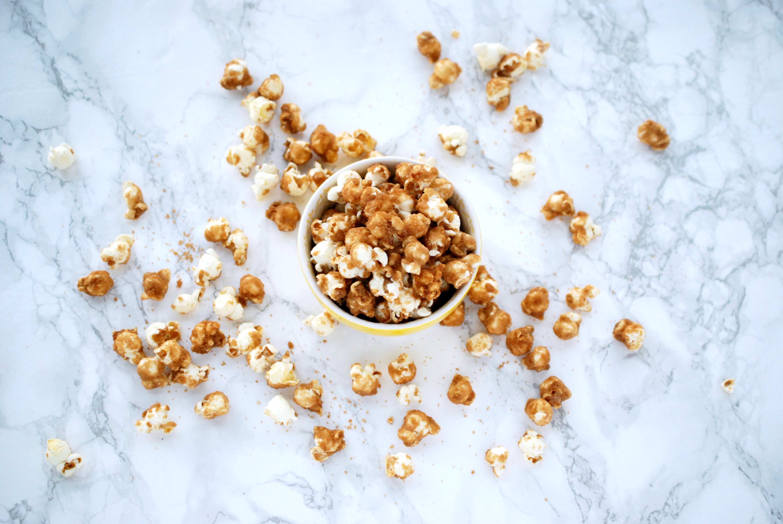 Caramel corn seems like it would be hard to make, but that couldn't be further from the truth. This recipe is easy and totally delicious!